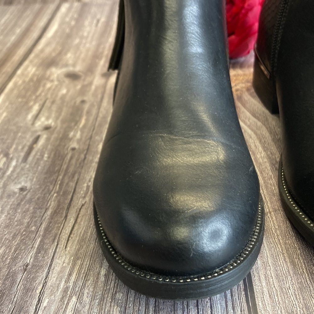 WANTED Amaretto Black Croc-Embossed Detail Ankle Bootie 7M - Picture 9 of 11